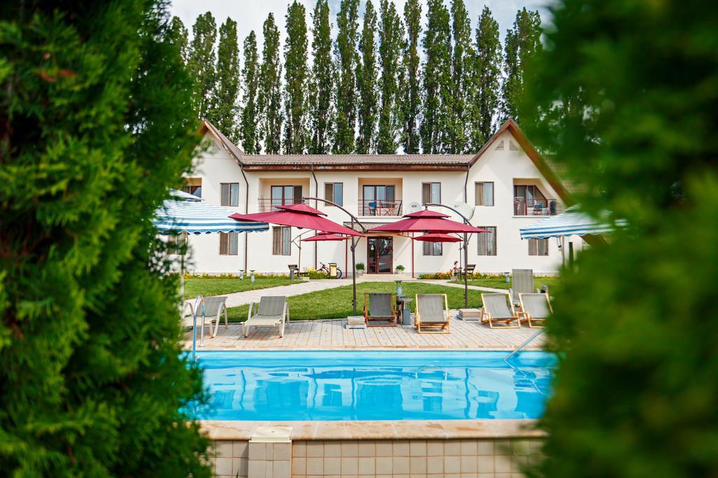 Dolinnka Hotel Cholpon-Ata Kültér fotó