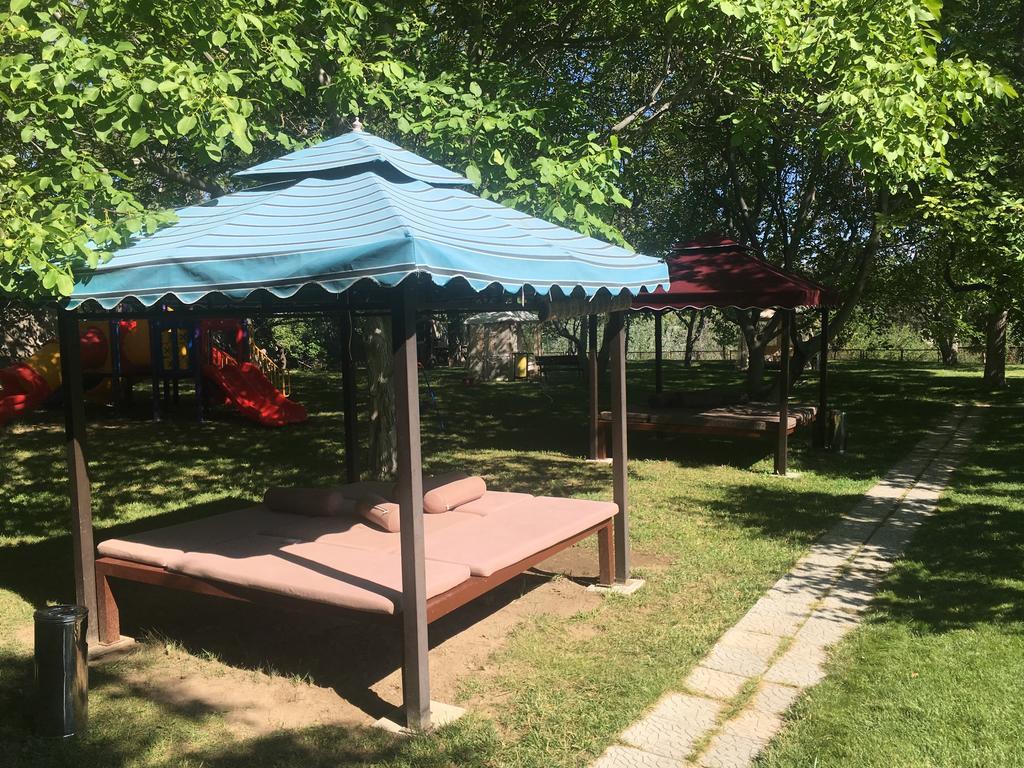 Dolinnka Hotel Cholpon-Ata Kültér fotó